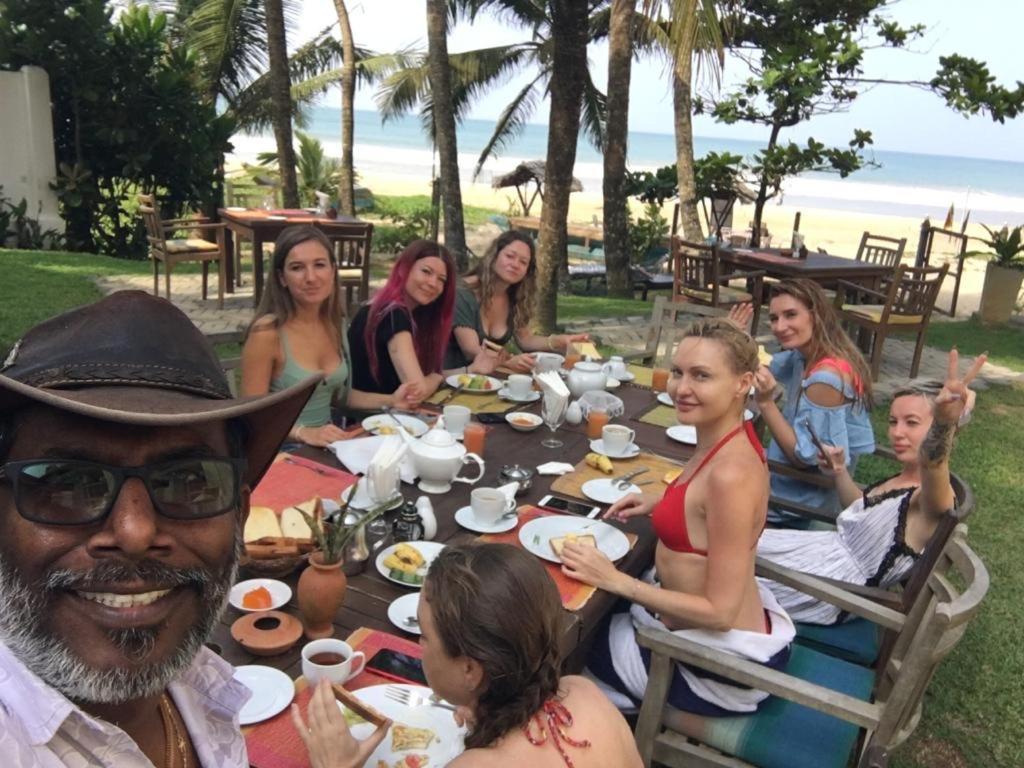 Aussie Swiss Weligama Hotel Luaran gambar