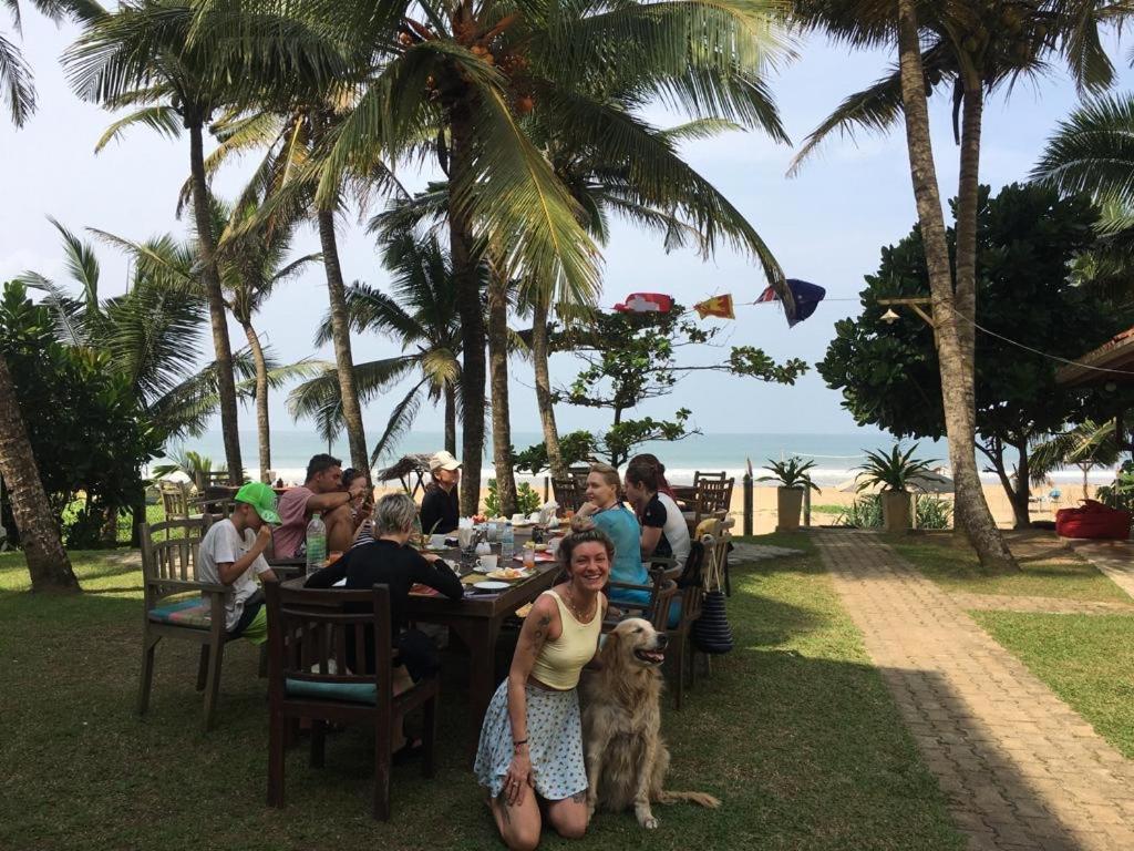 Aussie Swiss Weligama Hotel Luaran gambar