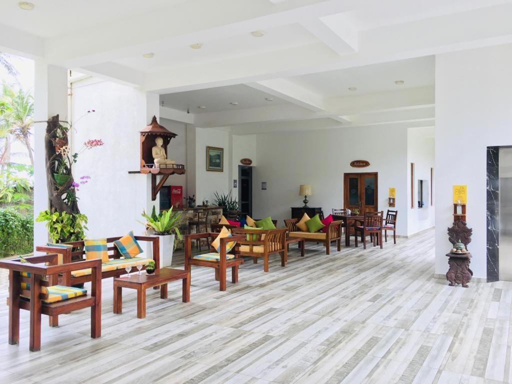 Aussie Swiss Weligama Hotel Luaran gambar