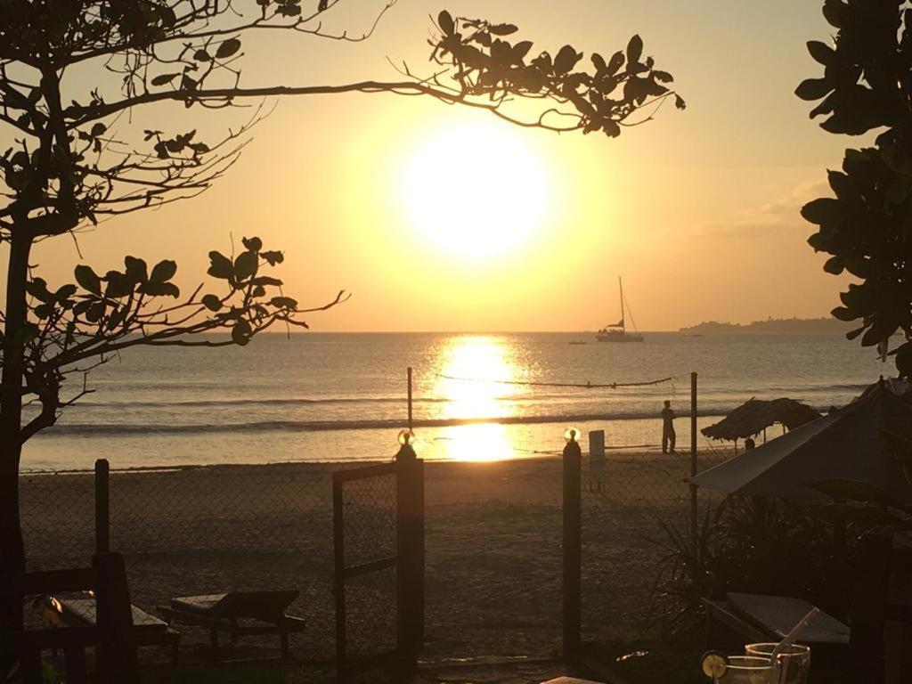 Aussie Swiss Weligama Hotel Luaran gambar