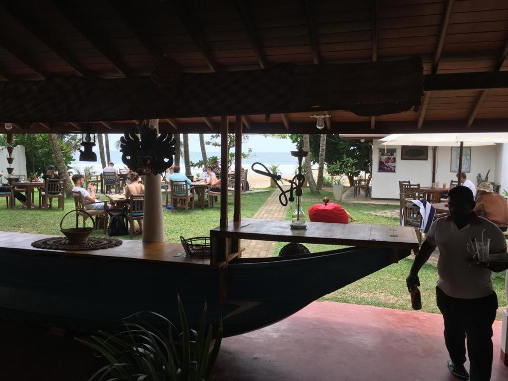 Aussie Swiss Weligama Hotel Luaran gambar