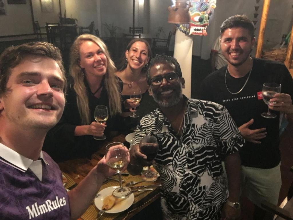 Aussie Swiss Weligama Hotel Luaran gambar